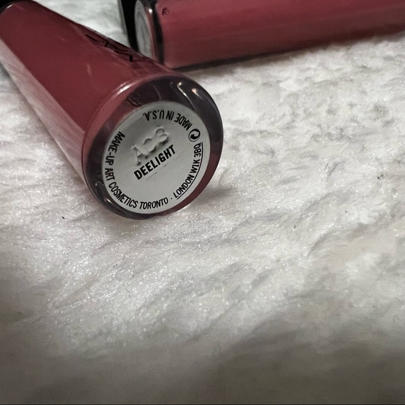 Brand New M.A.C Lipsticks - Picture 2 of 11